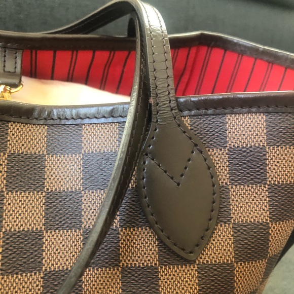 Louis Vuitton Neverfull Damier mm - Picture 5 of 14